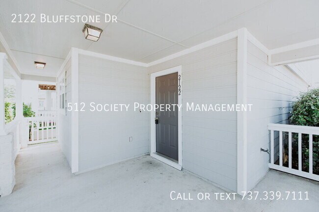 Building Photo - 2122 Bluffstone Dr