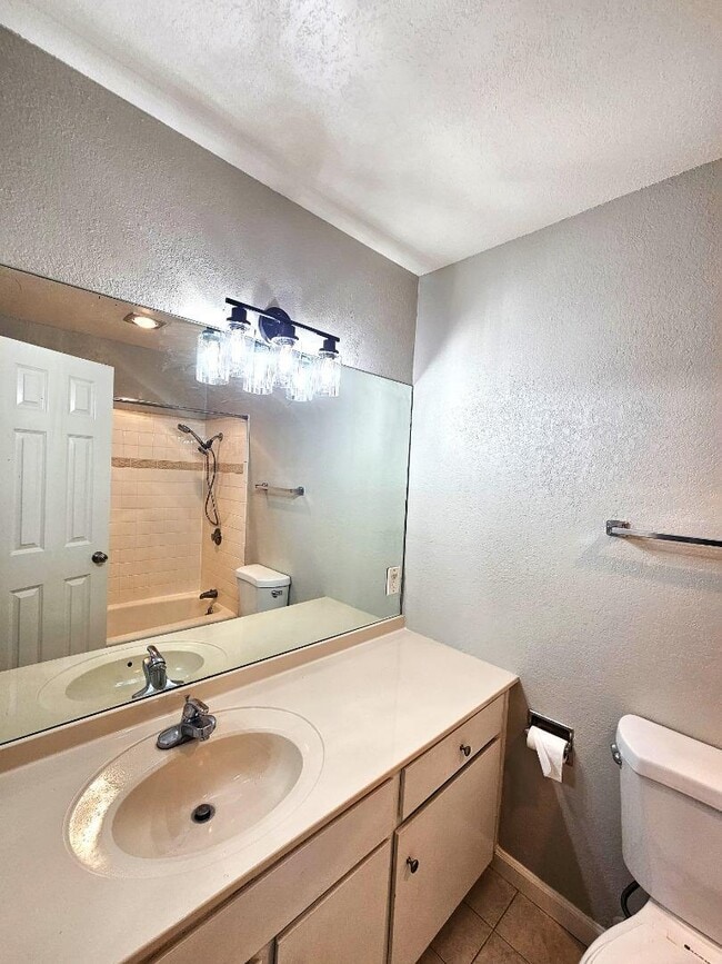 Building Photo - 1191 Compass Ln