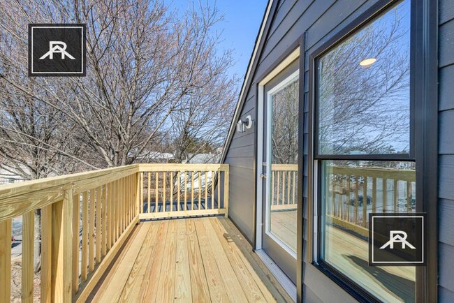 Primary Photo - 7 bedroom in Medford MA 02155