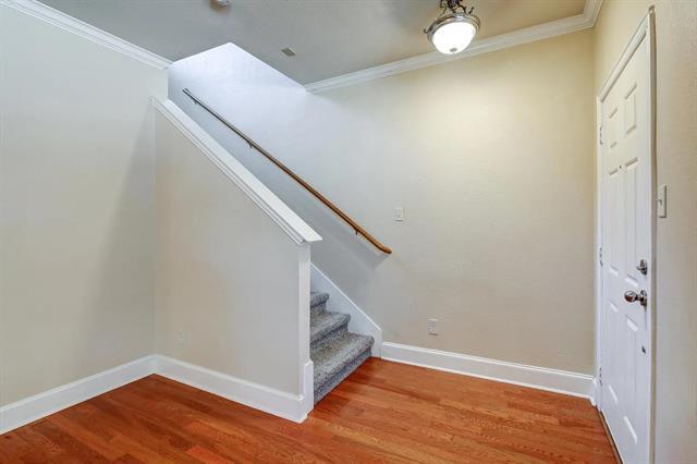 Building Photo - 575 S Virginia Hills Dr