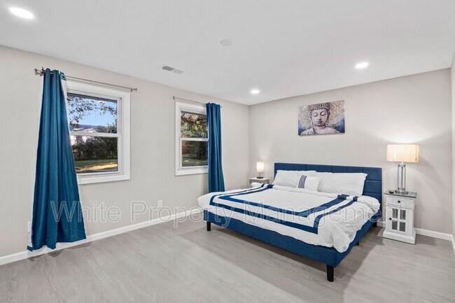 Building Photo - 2620 Englehardt St