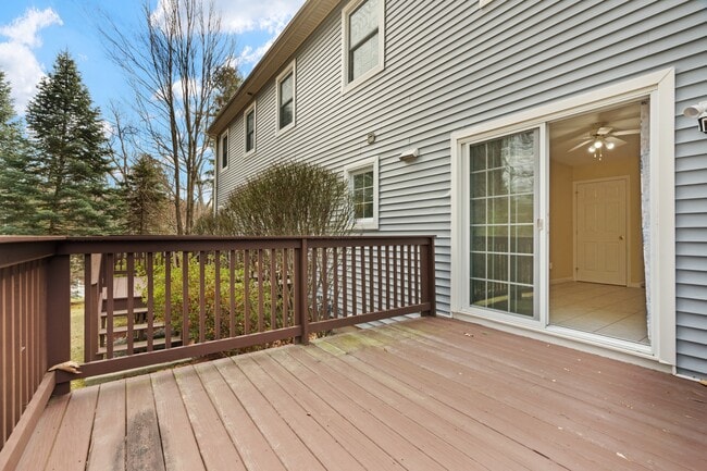 Building Photo - 179 Littleton Rd