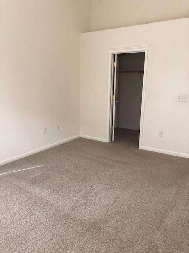 Building Photo - SHASTA HILLS ESTATES 55+ GATED COMMUNITY