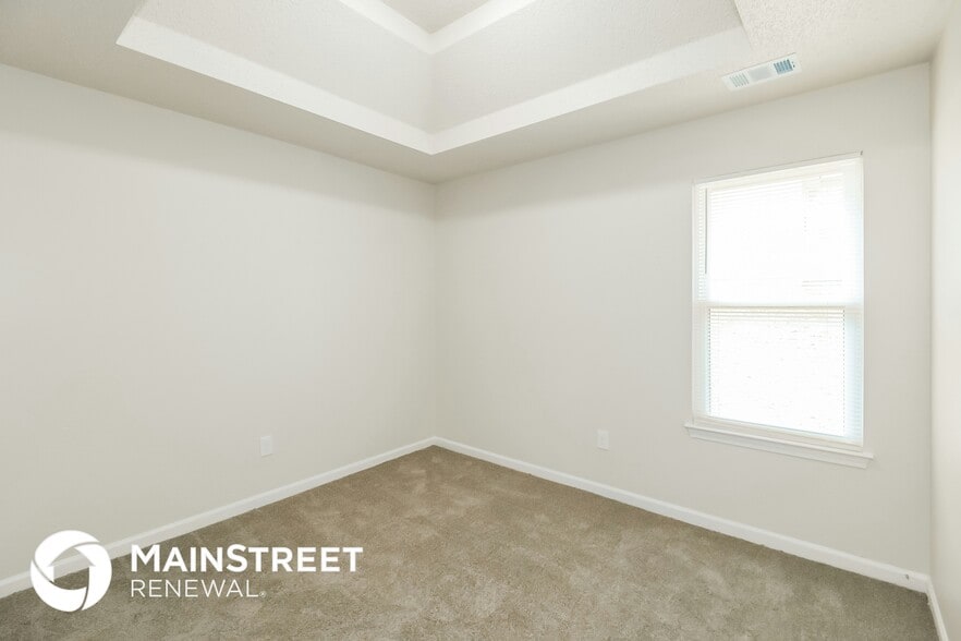 Building Photo - 220 Windscape Dr