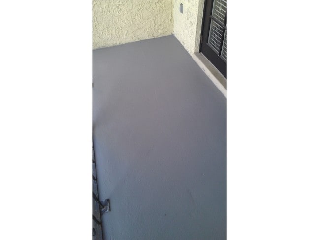 Building Photo - 5304 W Kennedy Blvd