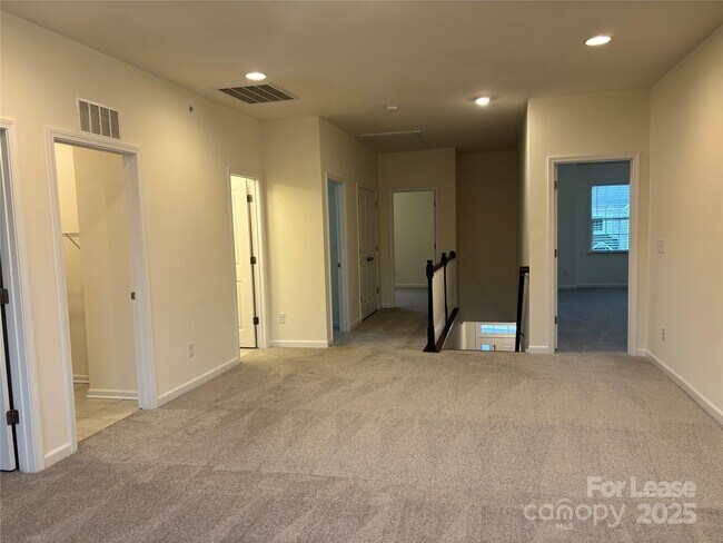 Building Photo - 9600 Finn Back Rd NW