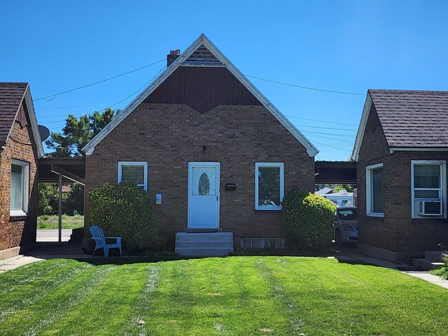 Building Photo - 210 E 4800 S