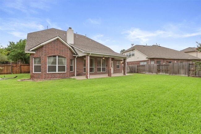 Building Photo - 25727 Shady Spruce Ln
