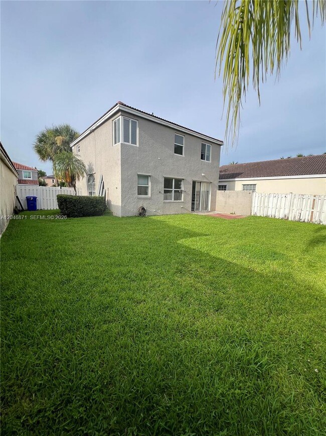 Building Photo - 15760 NW 16th Ct