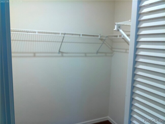 Building Photo - 2269 N St Lucie Point