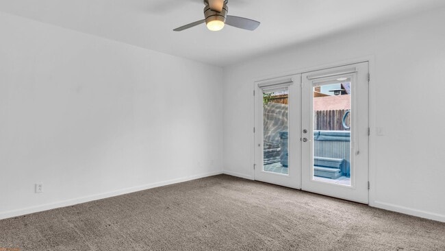 Building Photo - 53635 Avenida Bermudas