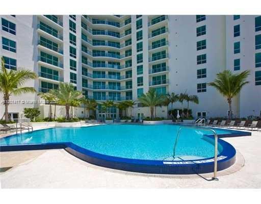 Building Photo - 300 S Biscayne Blvd