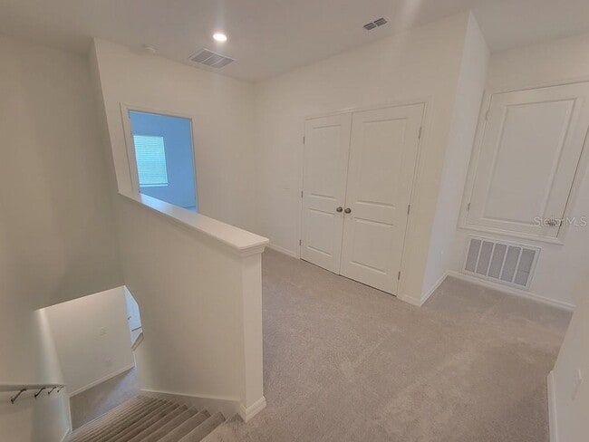 Building Photo - 3328 Lapis Lk Dr