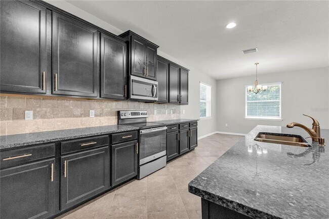 Building Photo - 15508 High Bell Pl