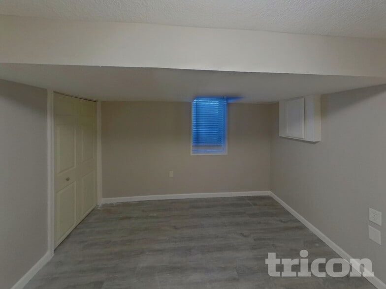 Building Photo - 2931 Woodbridge St