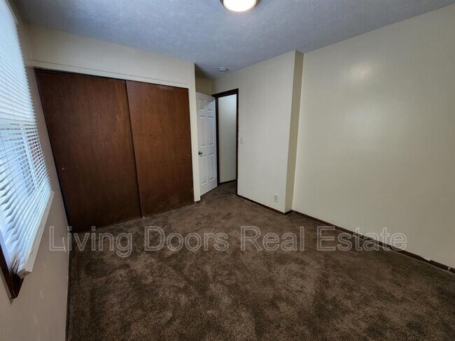 Building Photo - 1509 David Dr