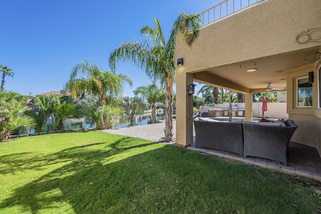 Building Photo - Luxury Waterfront Home in Ocotillo – Avail...