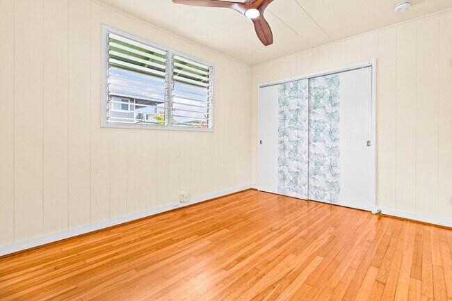 Building Photo - Charming 2/1 Cottage on a Quiet Lane in Ka...