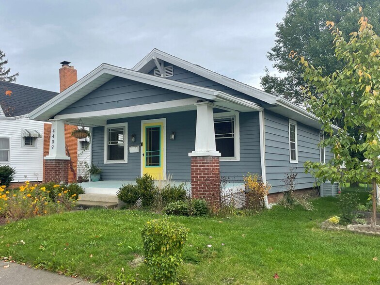 Building Photo - 4409 S Wayne Ave