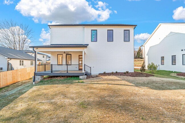 Building Photo - 7826 S Northshore Dr