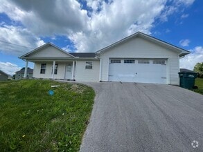 Building Photo - Single Family Home in White Pine TN