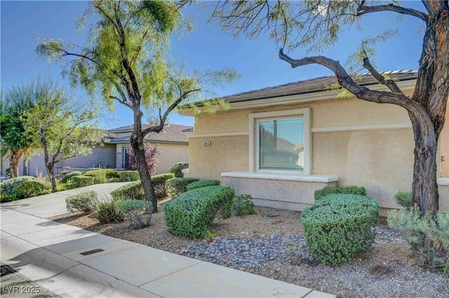 Building Photo - 3415 Ridge Meadow St