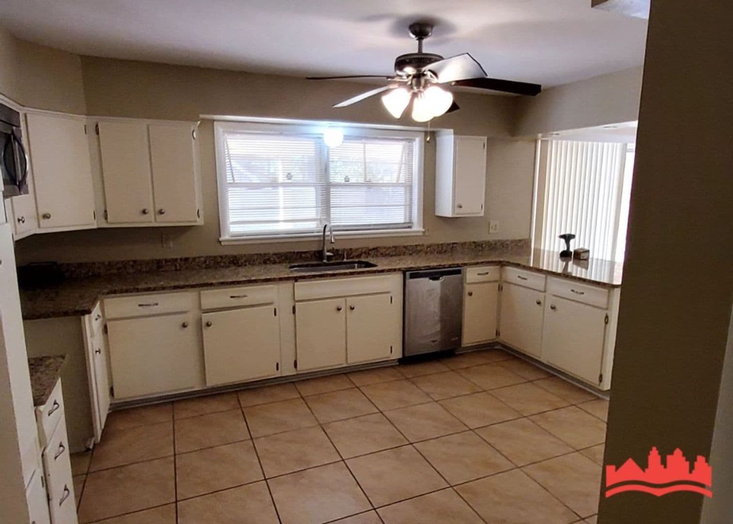 Building Photo - 1251 Singing Trees Dr