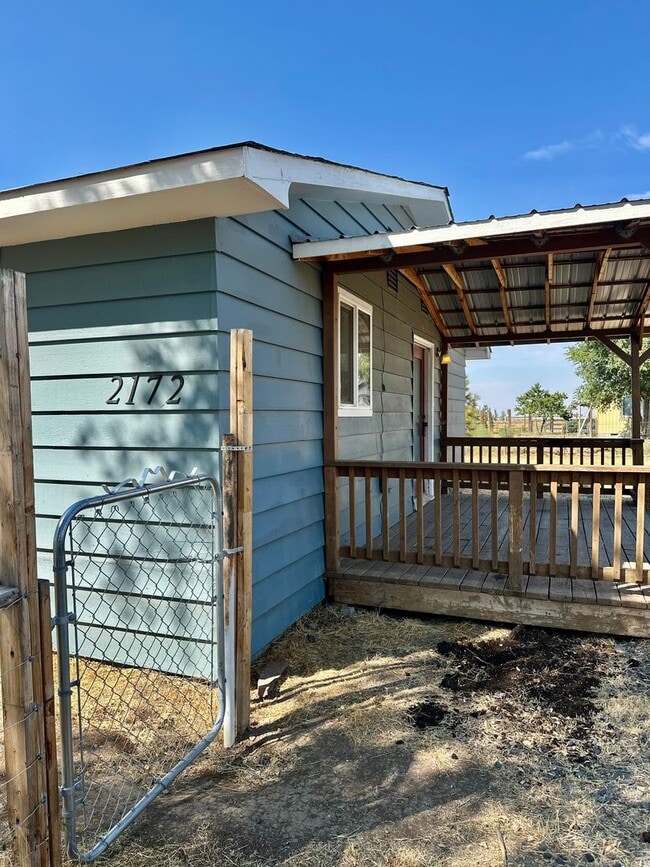Building Photo - Nice home for rent in Metolius!