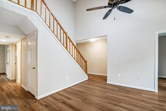 Building Photo - 7729 Inversham Dr