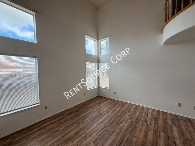 Building Photo - 42456 Coronet Ct