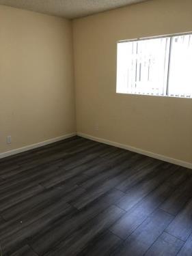 Building Photo - 13925 Sherman Way