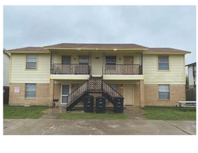 Building Photo - 4805 Rainbow Cir