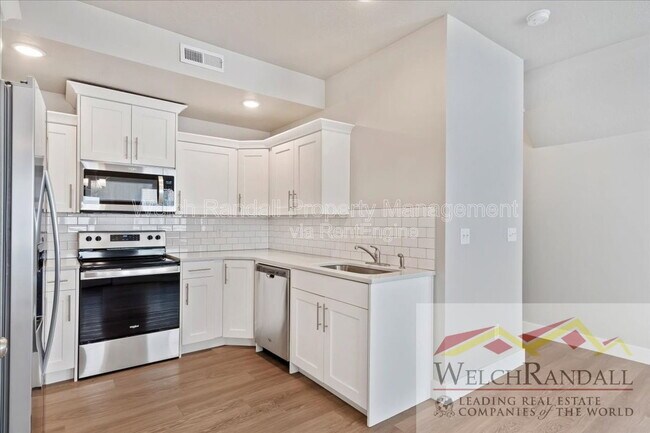 Building Photo - 2673 S 2300 W St