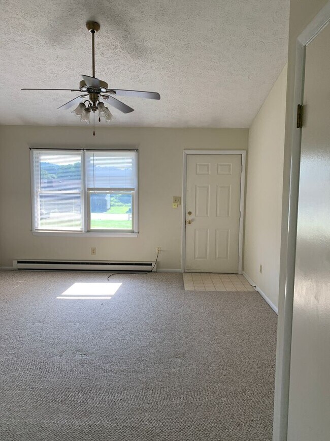 Building Photo - power260