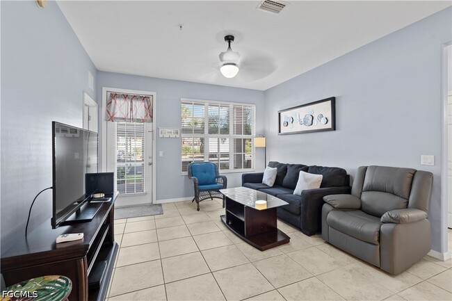 Building Photo - 11711 Pasetto Ln