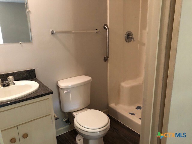 Building Photo - 310 Brackenridge Ln