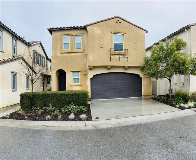 Primary Photo - 26276 Tiger Lilly Ave