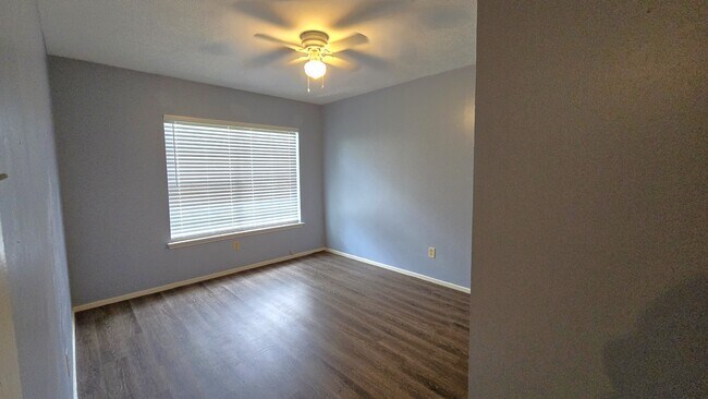 Building Photo - 3334 Birch Creek Dr
