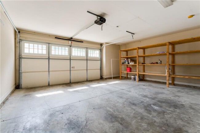Building Photo - 2680 Colgan Ct SE