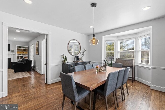 Building Photo - 4500 Eastway Ct