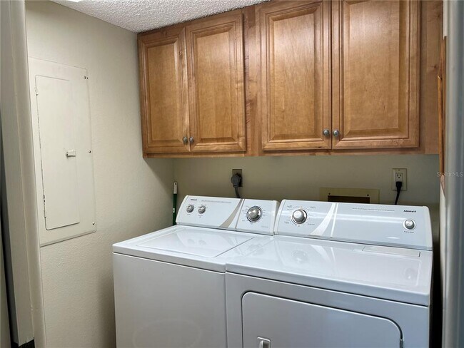 Building Photo - 3235 Sugarloaf Key Rd