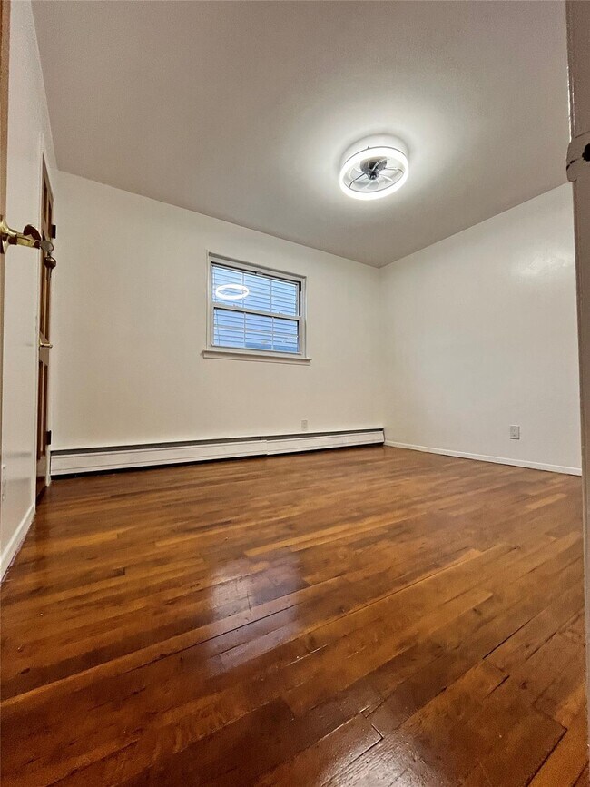 Building Photo - 15 Meriam St
