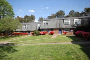 Building Photo - Gorman Crossings