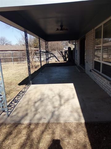 Building Photo - 2800 Hedgeway Dr