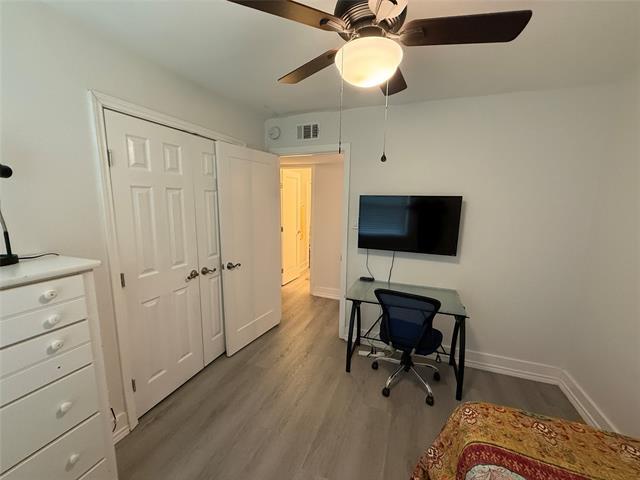 Building Photo - 819 Loganwood Ave