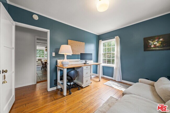 Building Photo - 5630 Spreading Oak Dr