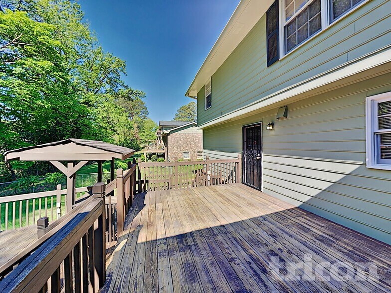 Building Photo - 3865 Brushy Wood Dr