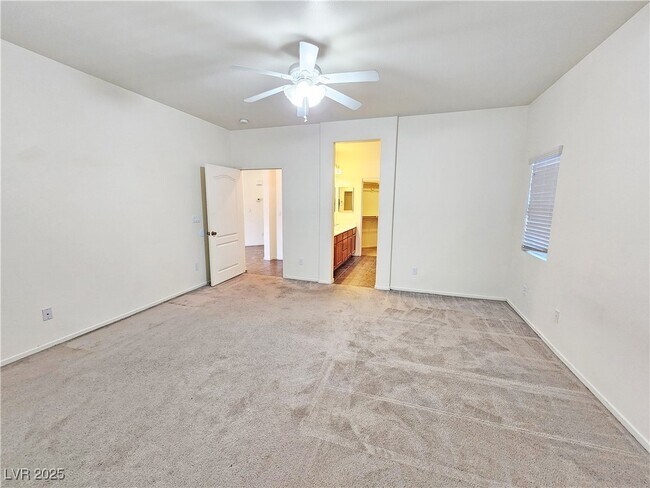 Building Photo - 5434 Cansano St