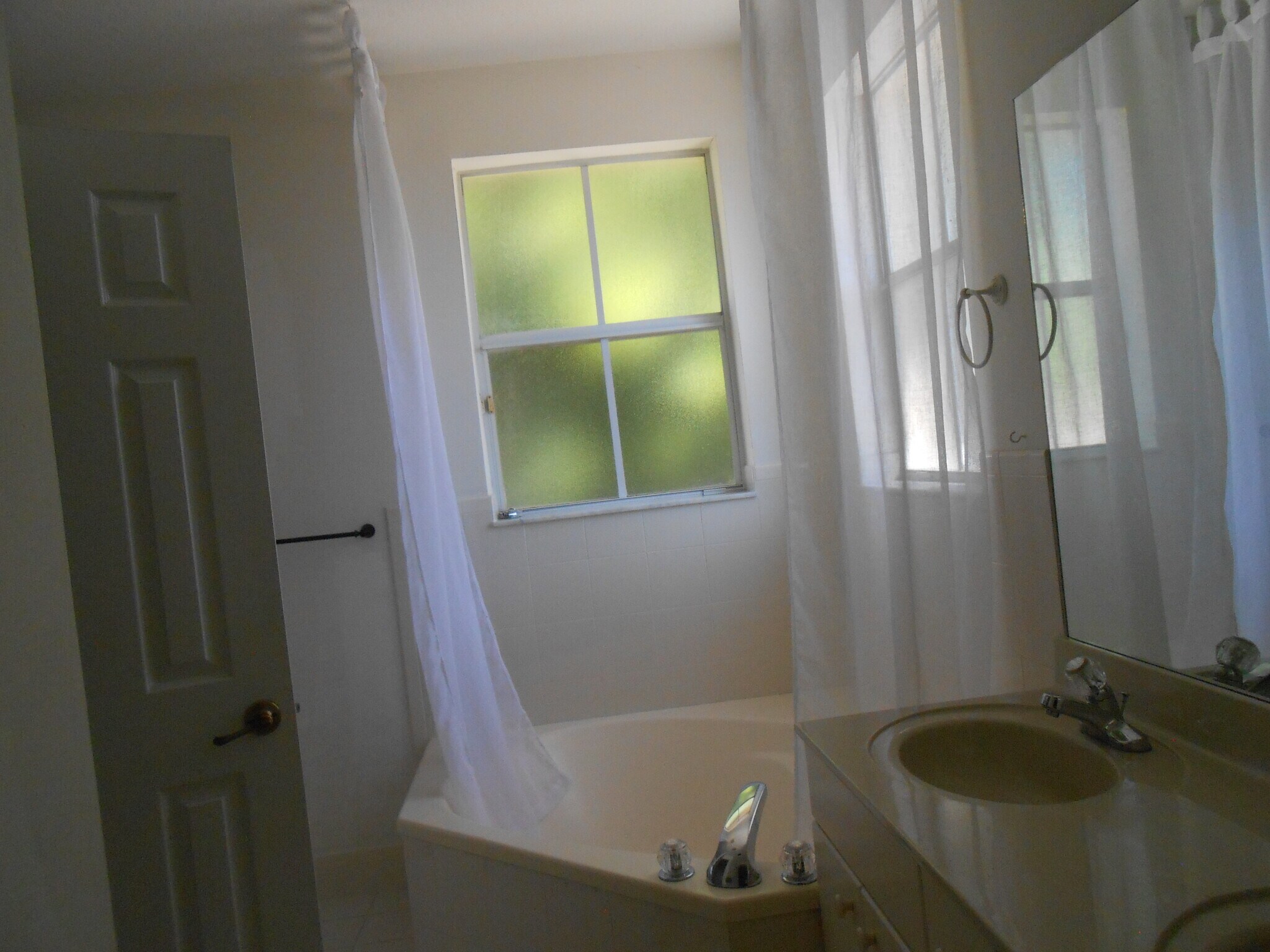 Building Photo - 12301 SW 124th Ter