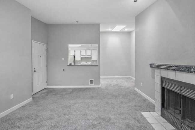 Building Photo - 215 100th St SW